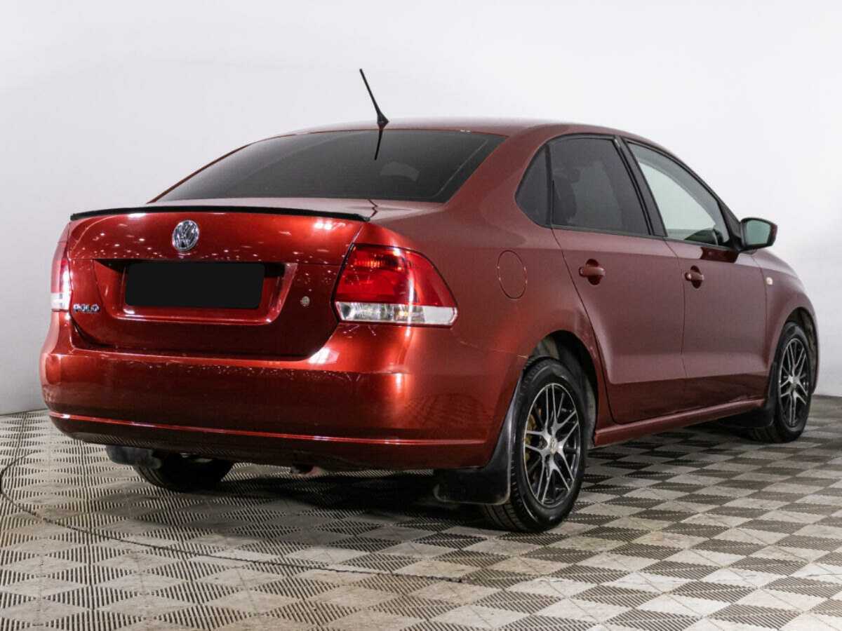 Volkswagen Polo с пробегом — 2014 год. Фото: #4