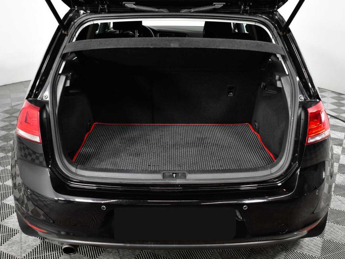 Volkswagen Golf с пробегом — 2013 год. Фото: #14