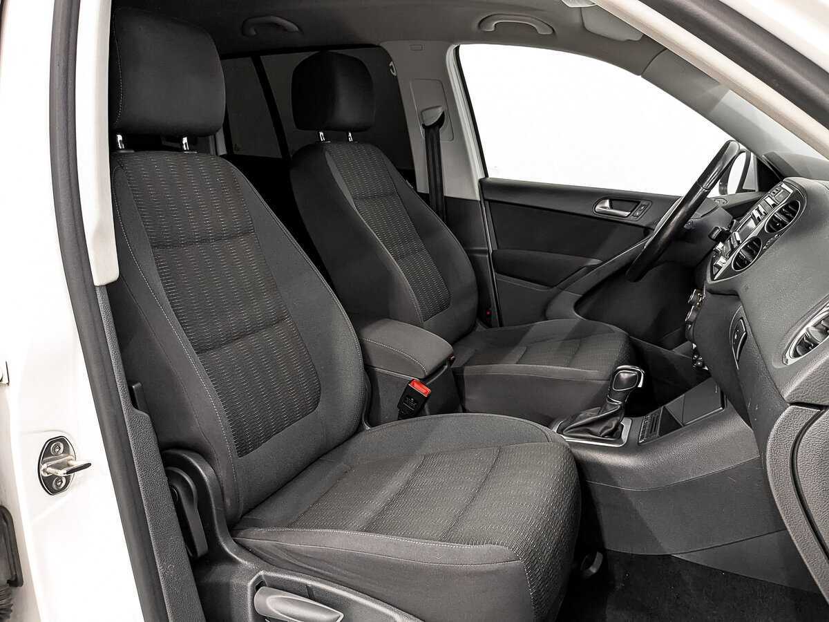 Volkswagen Tiguan с пробегом — 2013 год. Фото: #21