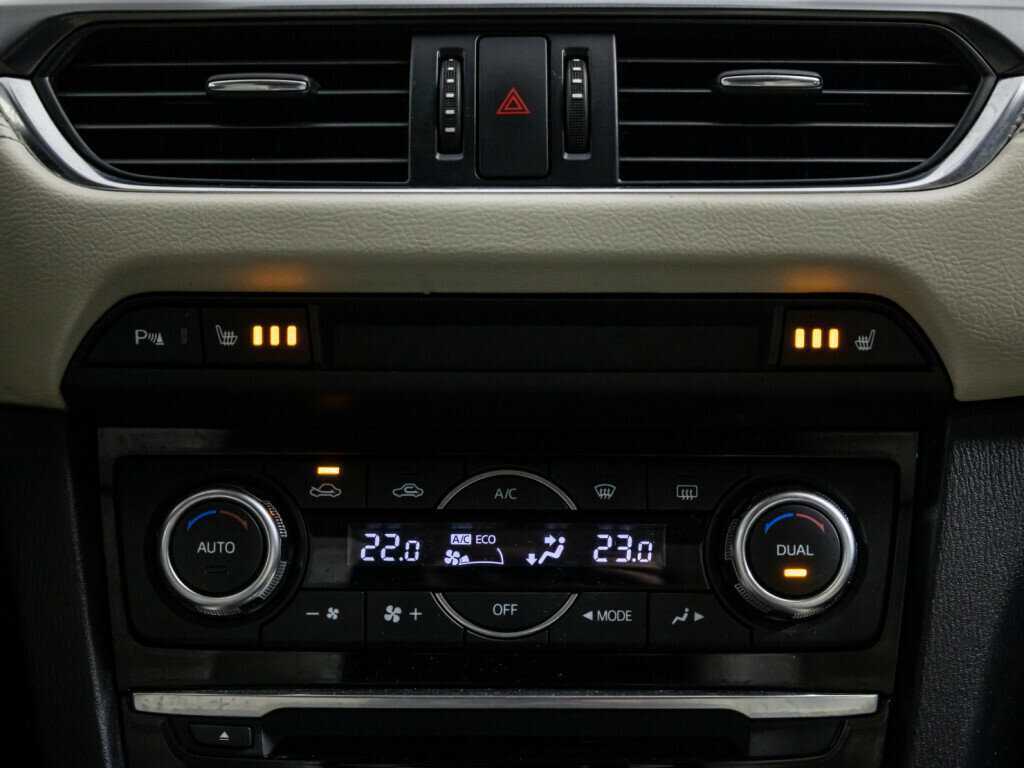 Mazda 6 с пробегом — 2015 год. Фото: #12