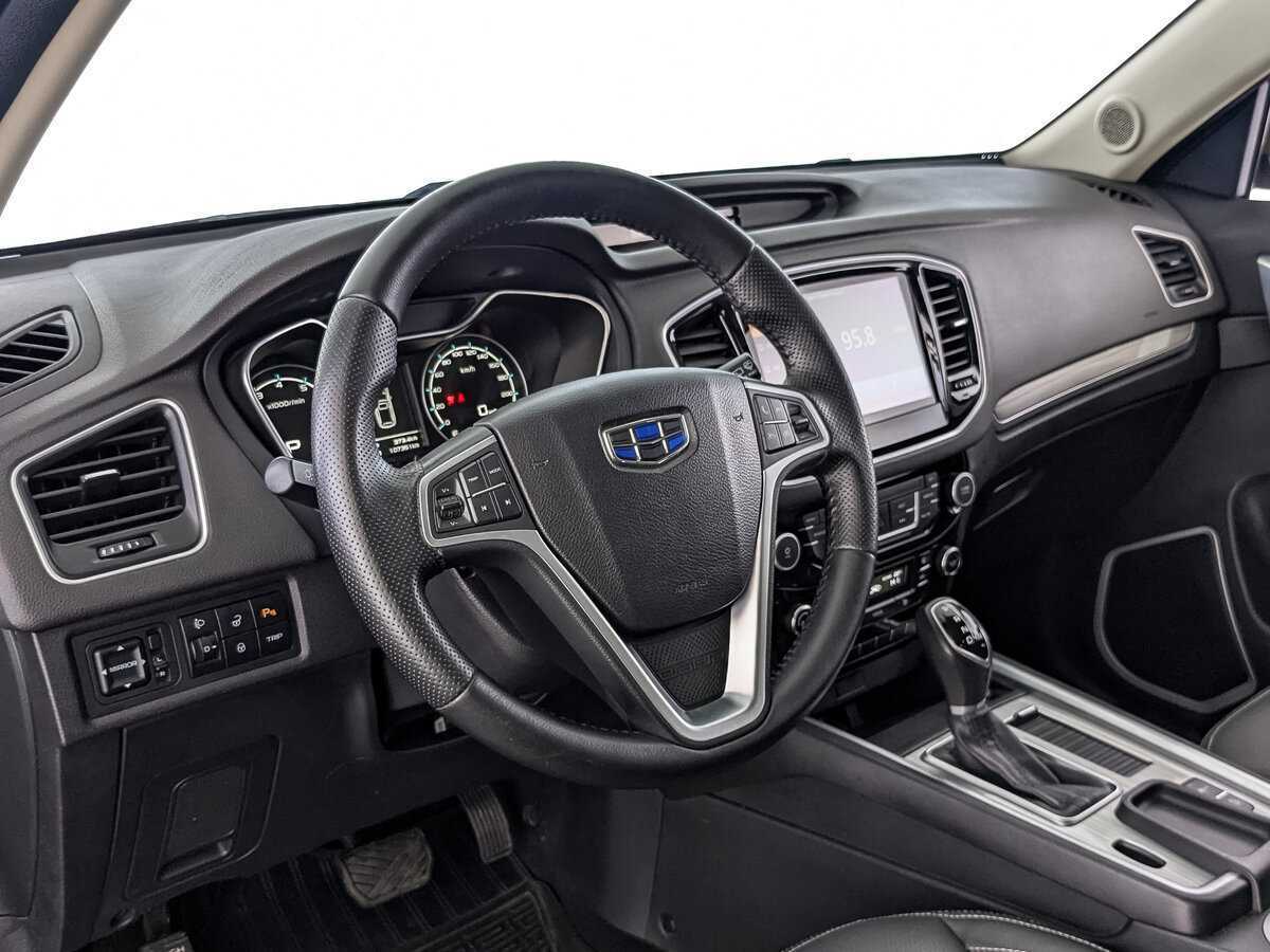 Geely Emgrand X7 с пробегом — 2019 год. Фото: #14
