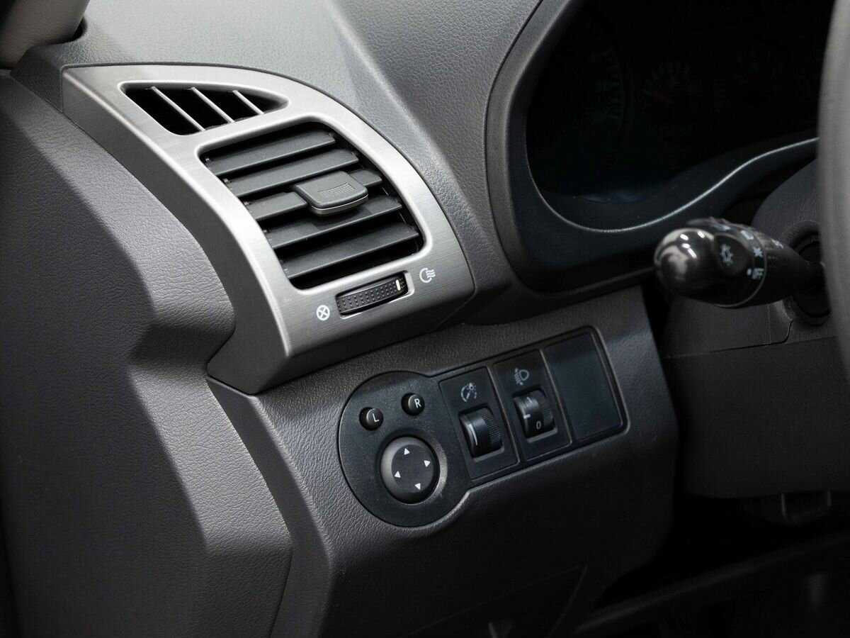 Chery Tiggo (T11) с пробегом — 2015 год. Фото: #19