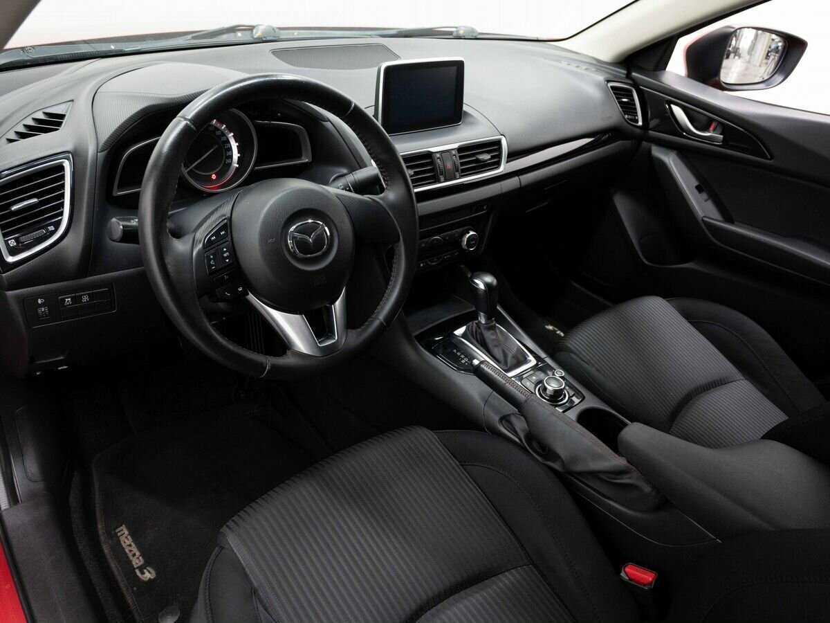 Mazda 3 с пробегом — 2014 год. Фото: #6