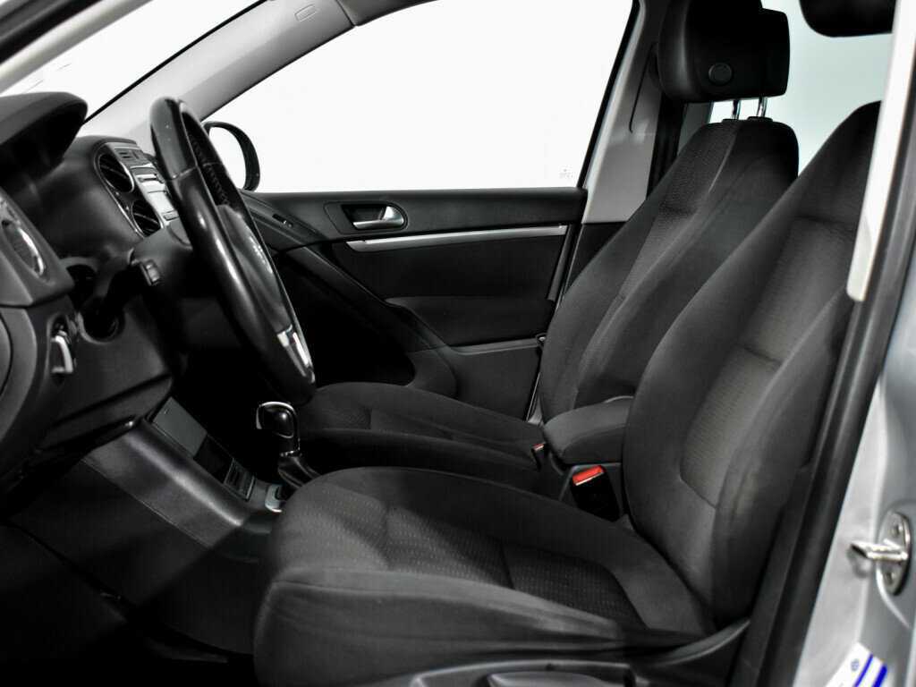 Volkswagen Tiguan с пробегом — 2012 год. Фото: #10