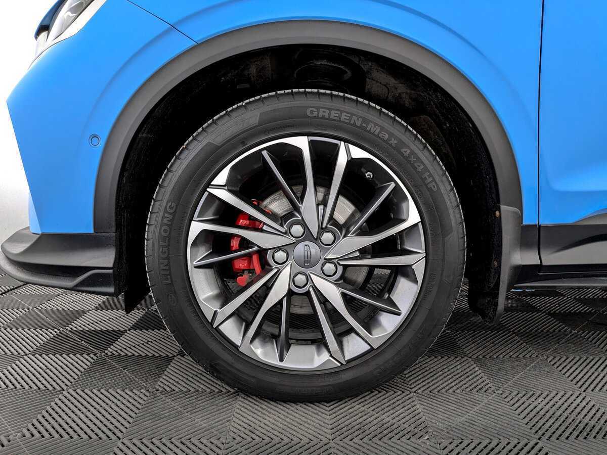 Geely Coolray с пробегом — 2022 год. Фото: #17