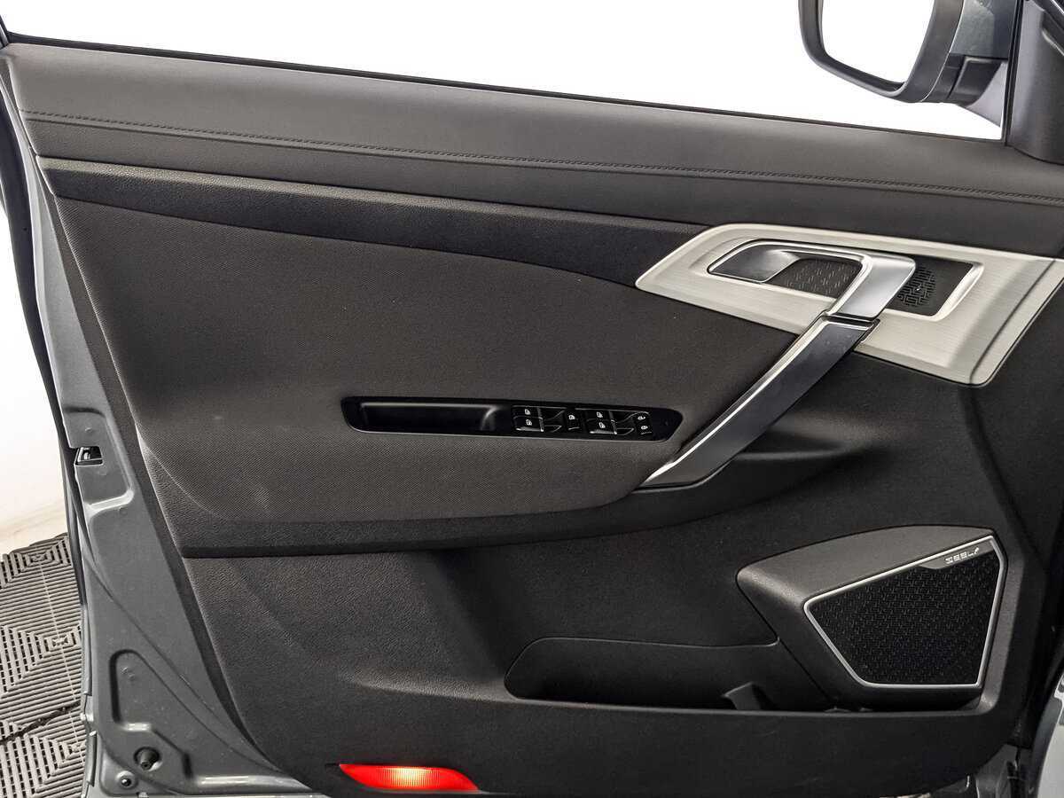 Geely Atlas с пробегом — 2019 год. Фото: #18