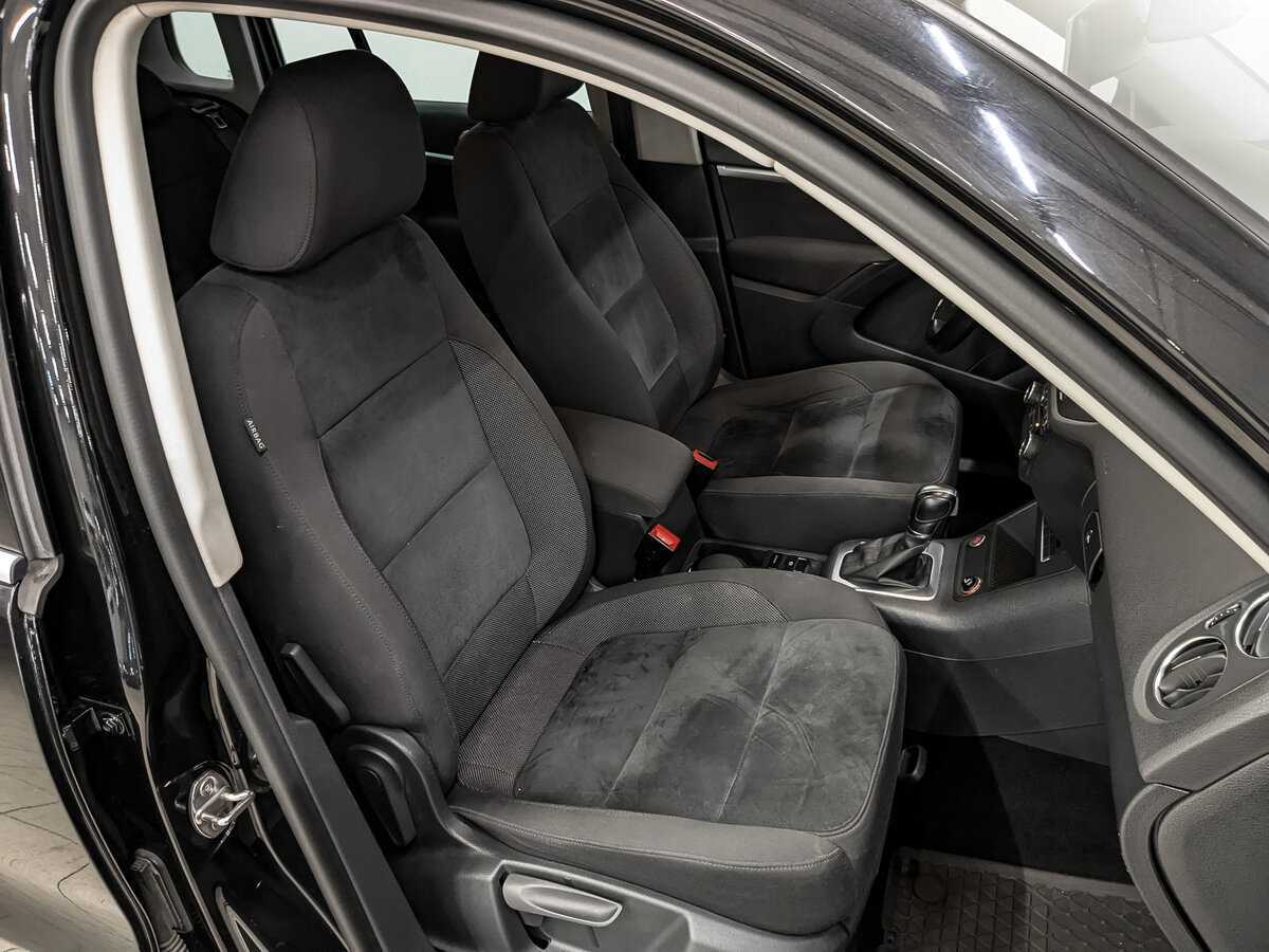 Volkswagen Tiguan с пробегом — 2015 год. Фото: #22