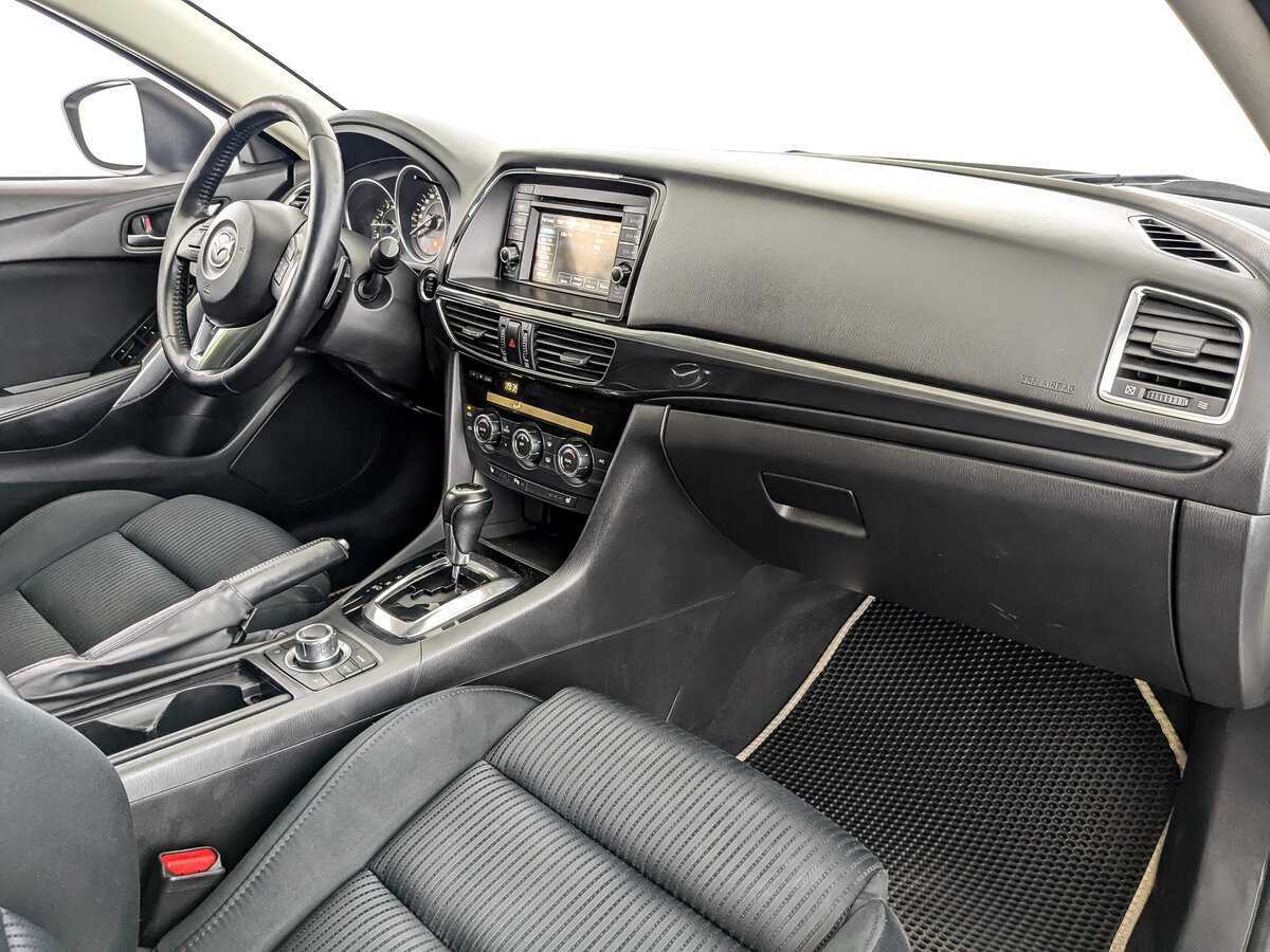 Mazda 6 с пробегом — 2014 год. Фото: #10
