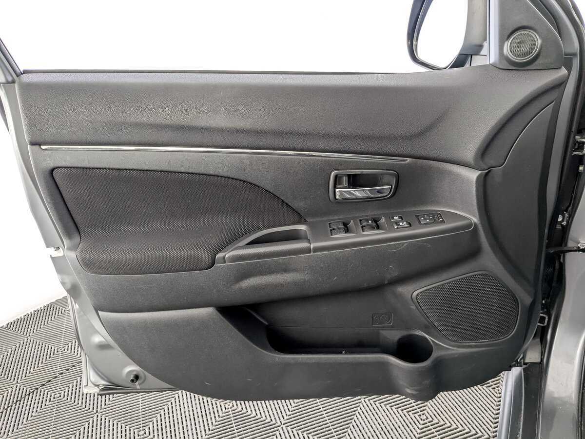 Peugeot 4008 с пробегом — 2014 год. Фото: #18