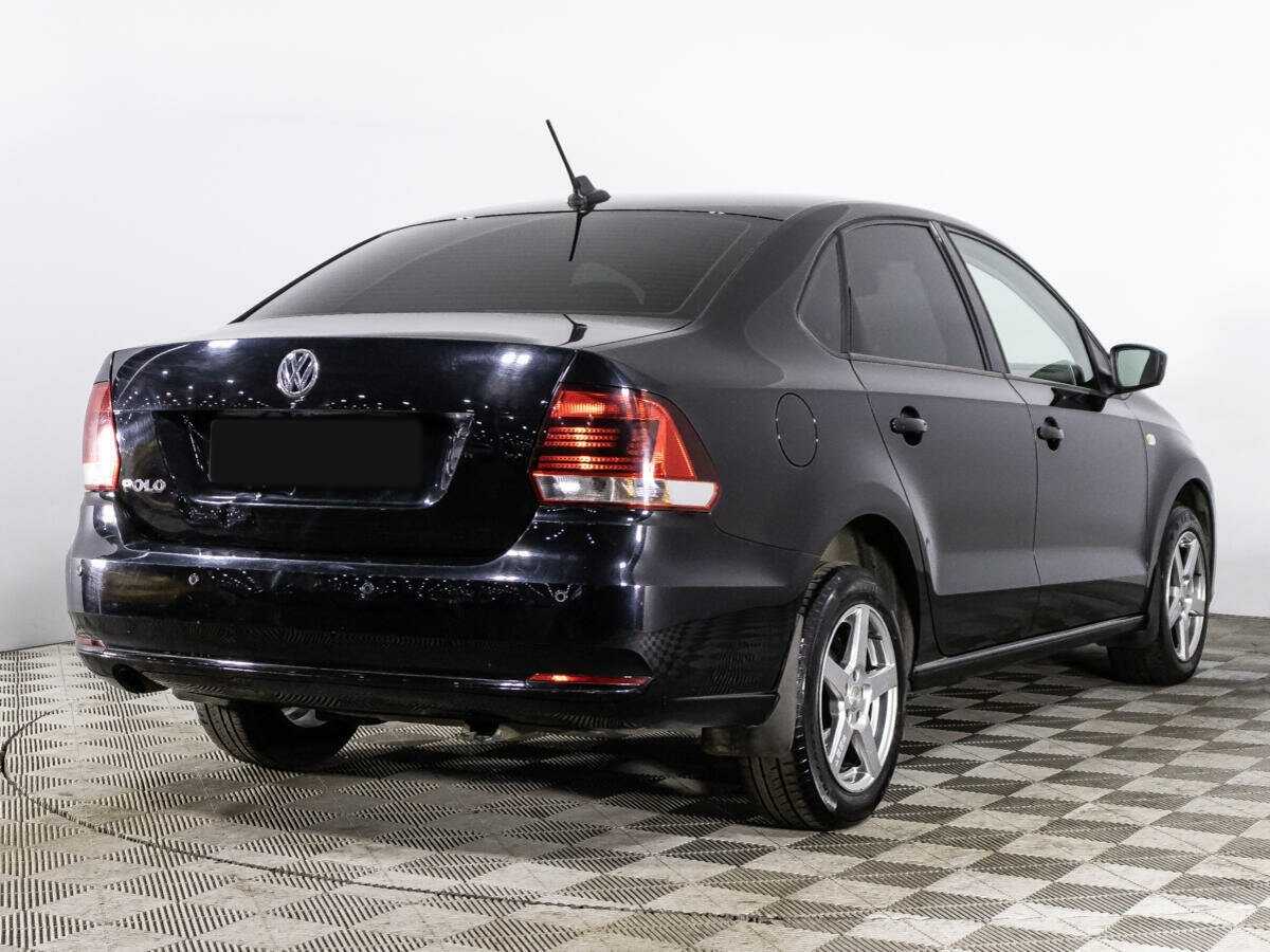Volkswagen Polo с пробегом — 2017 год. Фото: #4