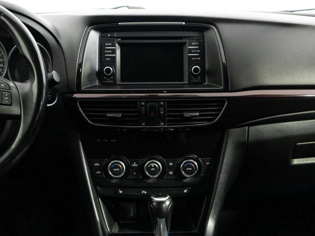 Mazda 6 с пробегом — 2013 год. Фото: #13