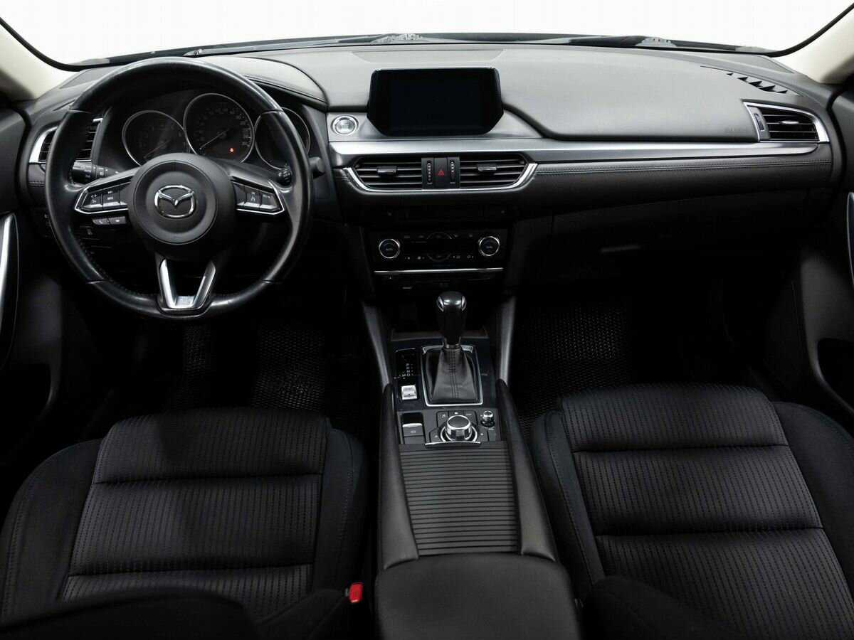 Mazda 6 с пробегом — 2017 год. Фото: #13