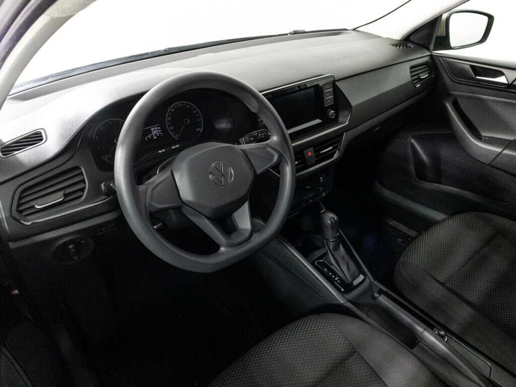 Volkswagen Polo с пробегом — 2020 год. Фото: #10