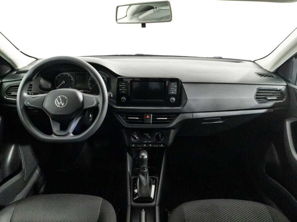 Volkswagen Polo с пробегом — 2020 год. Фото: #12