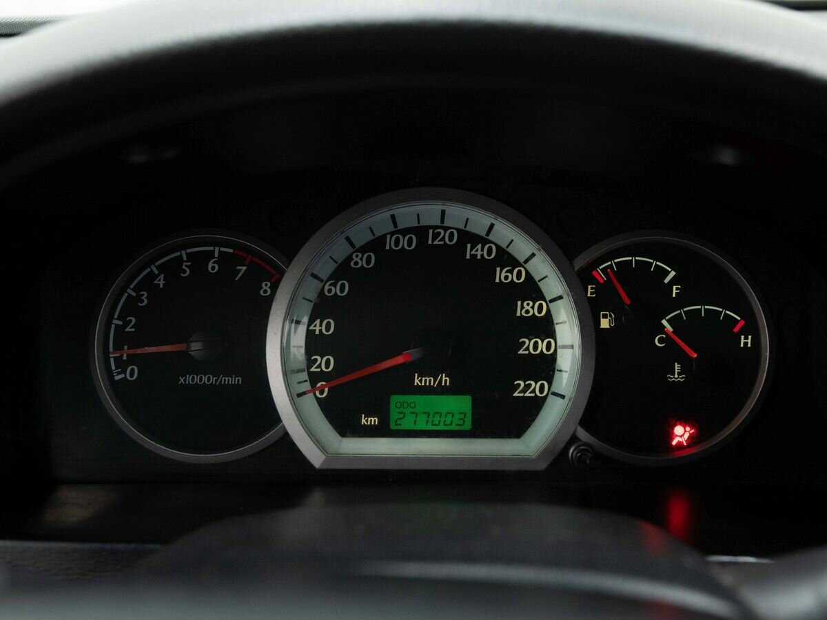 Daewoo Gentra с пробегом — 2013 год. Фото: #14