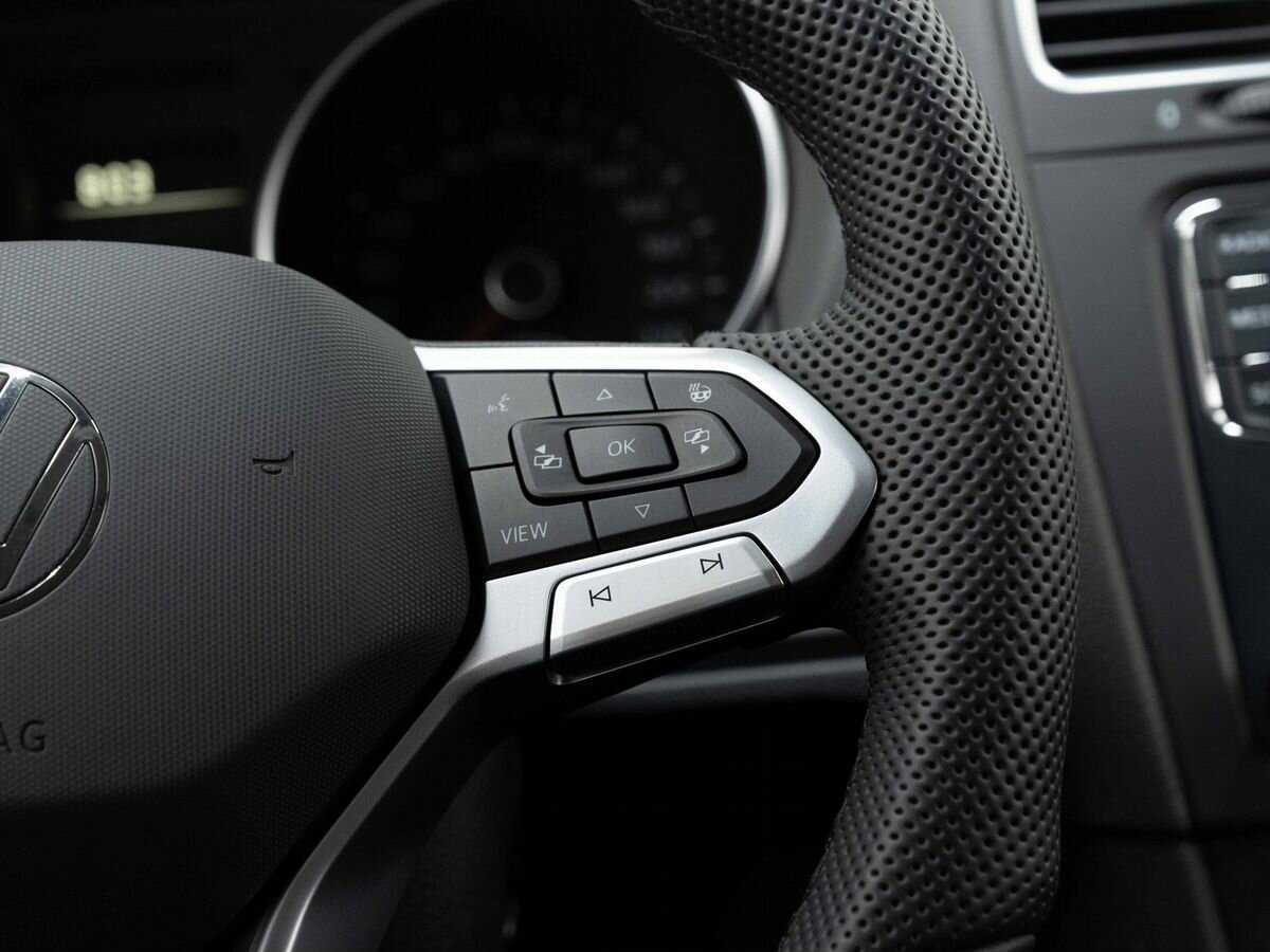 Volkswagen Golf с пробегом — 2012 год. Фото: #14