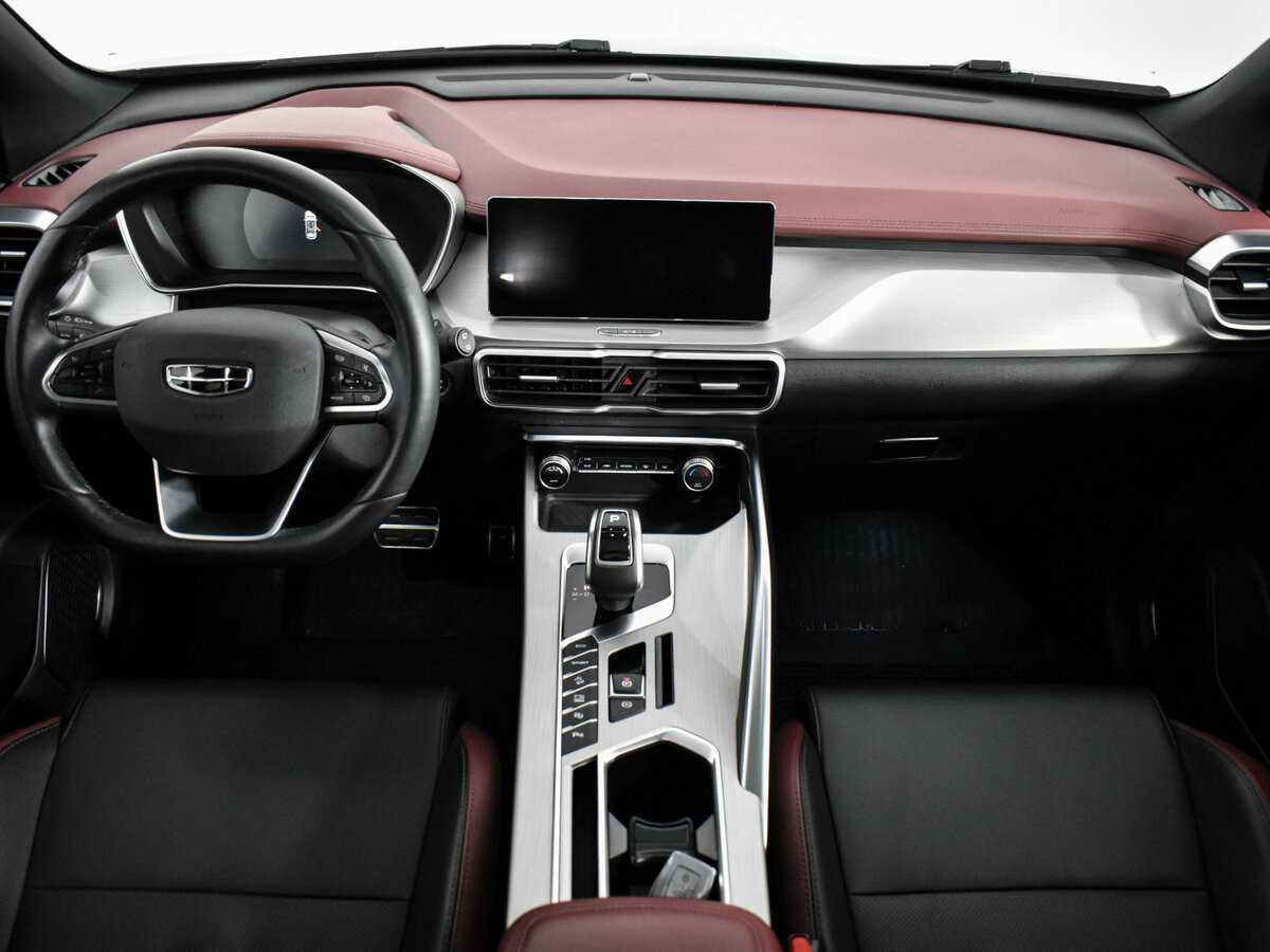 Geely Coolray с пробегом — 2021 год. Фото: #18