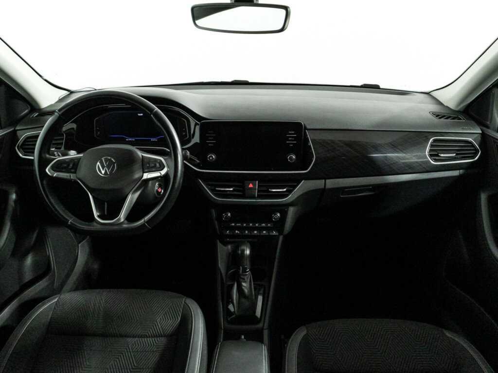 Volkswagen Polo с пробегом — 2020 год. Фото: #12