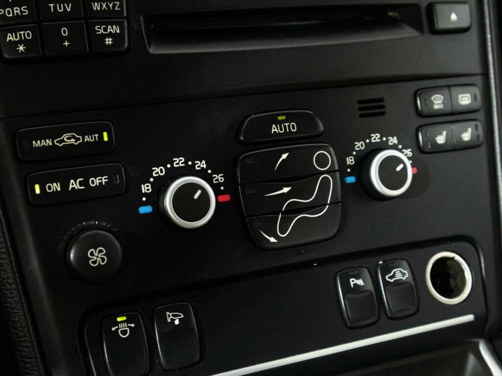 Volvo XC90 с пробегом — 2012 год. Фото: #17