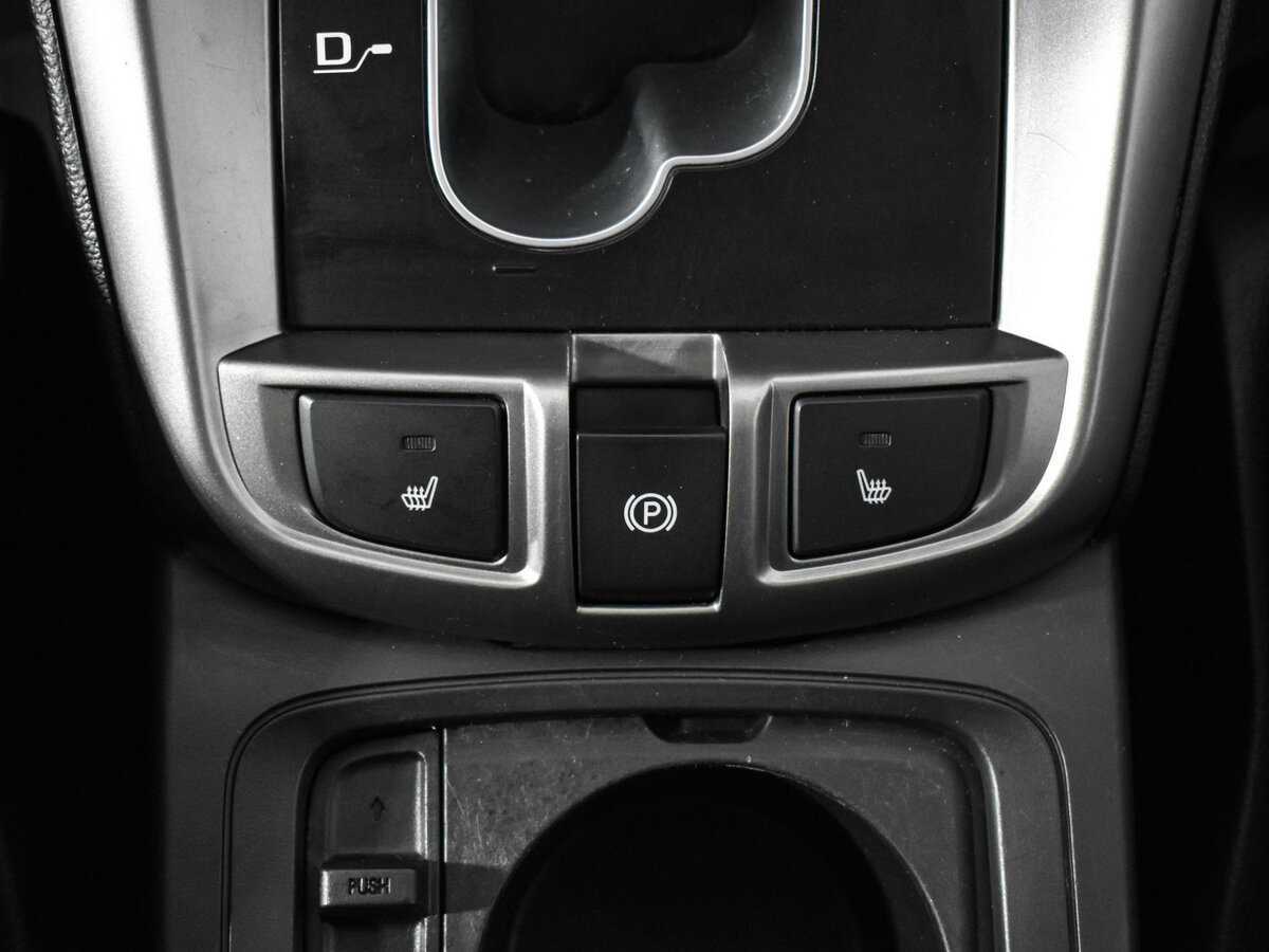 Chevrolet Captiva с пробегом — 2012 год. Фото: #7