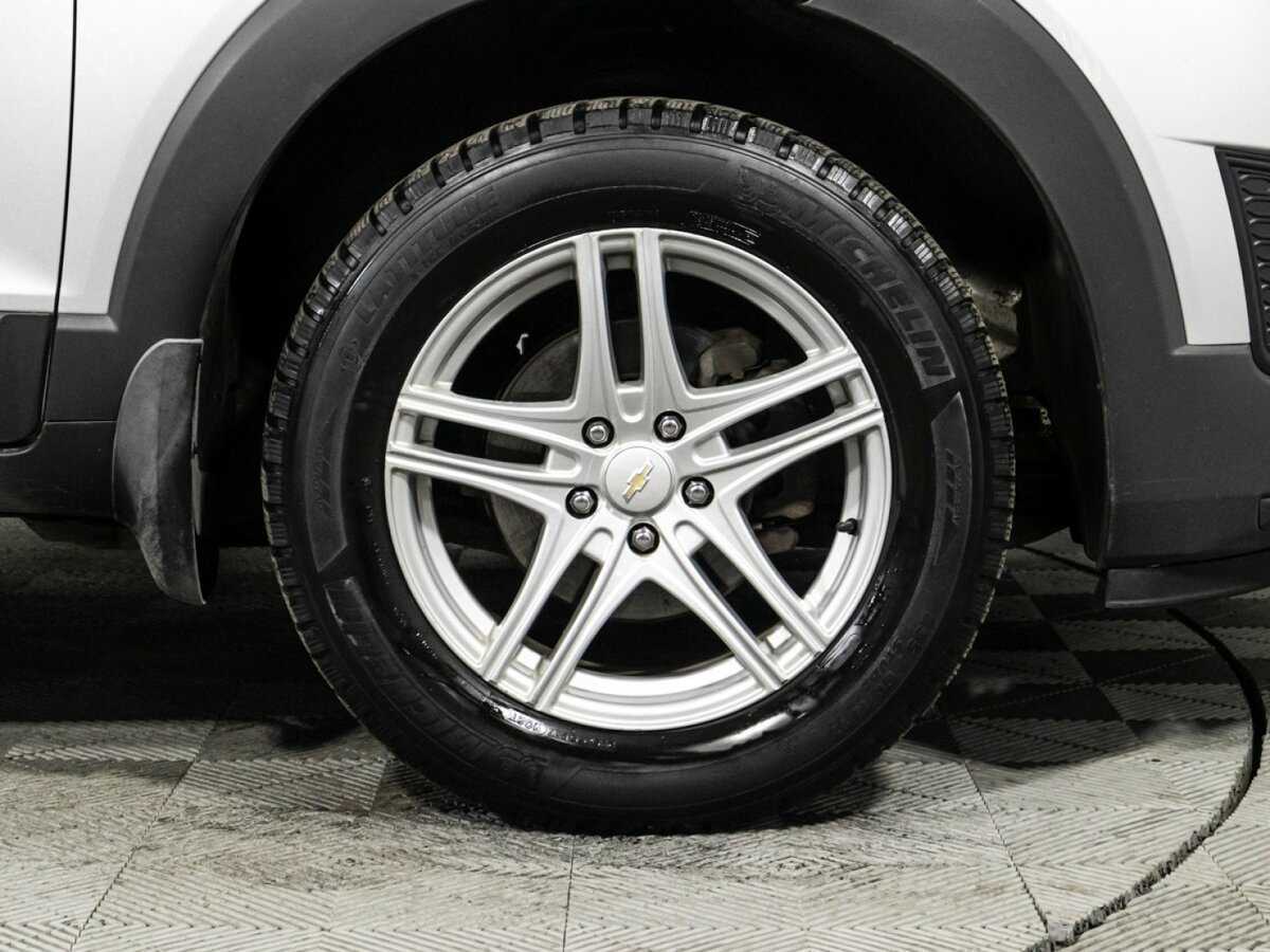 Chevrolet Captiva с пробегом — 2014 год. Фото: #15