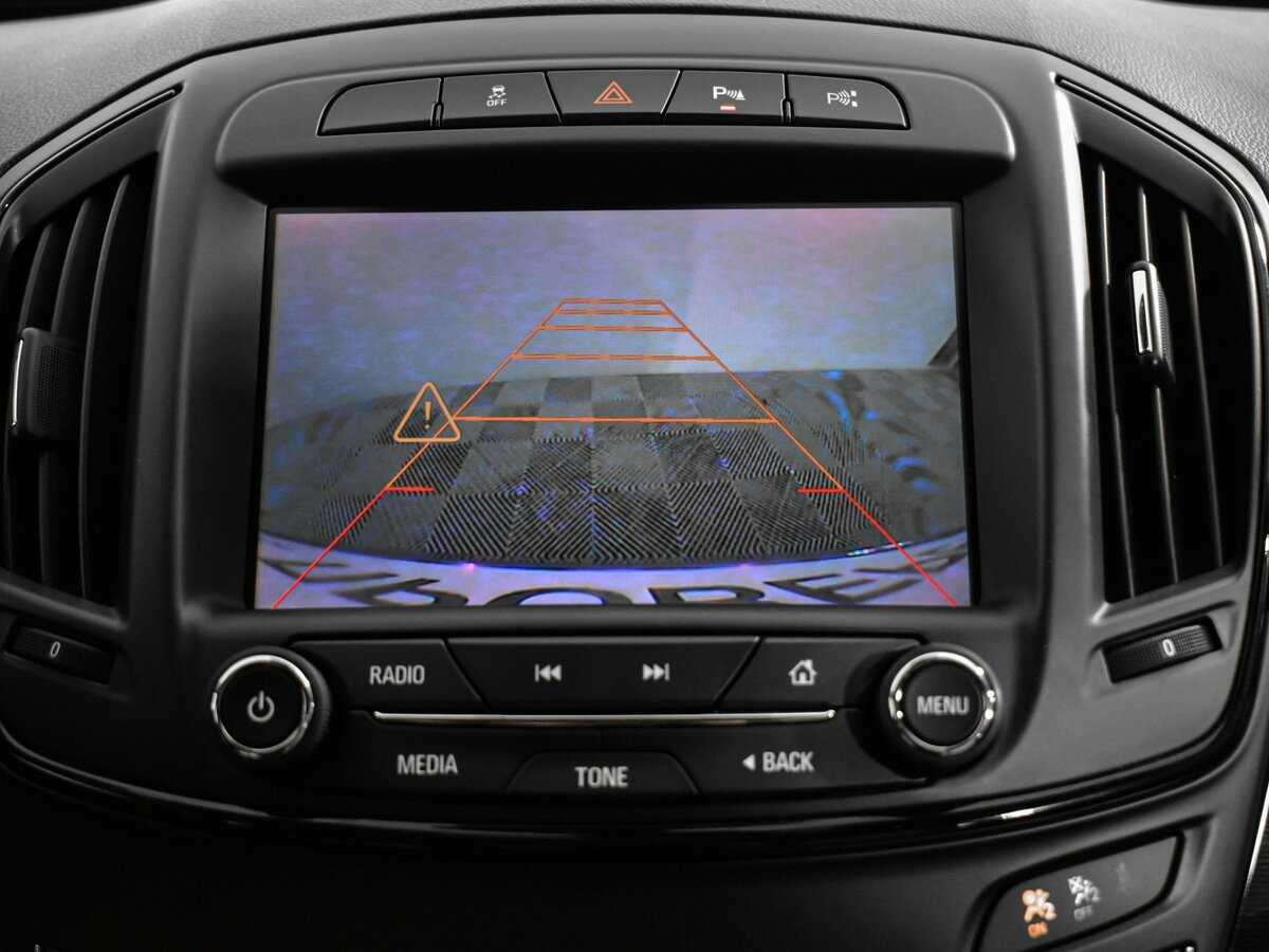 Opel Insignia с пробегом — 2014 год. Фото: #18