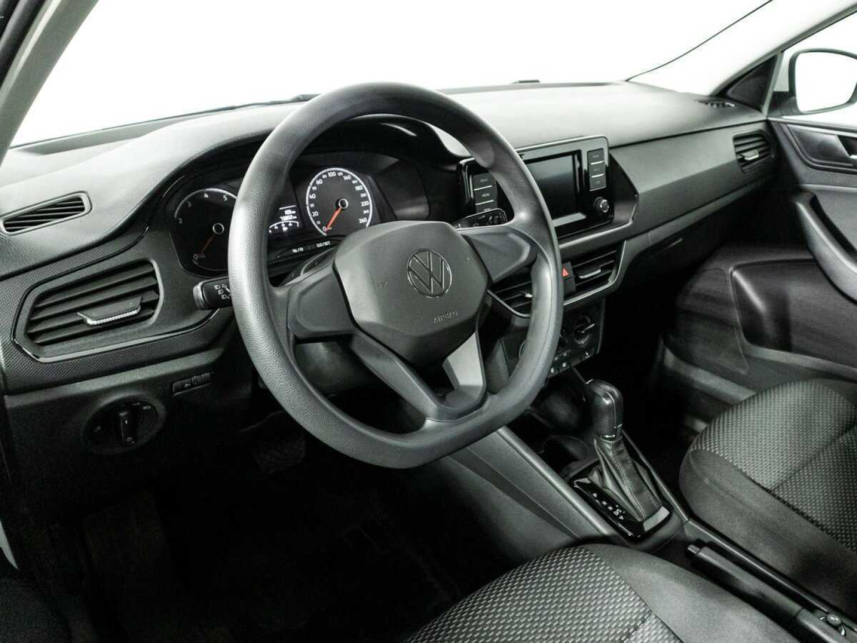 Volkswagen Polo с пробегом — 2020 год. Фото: #10