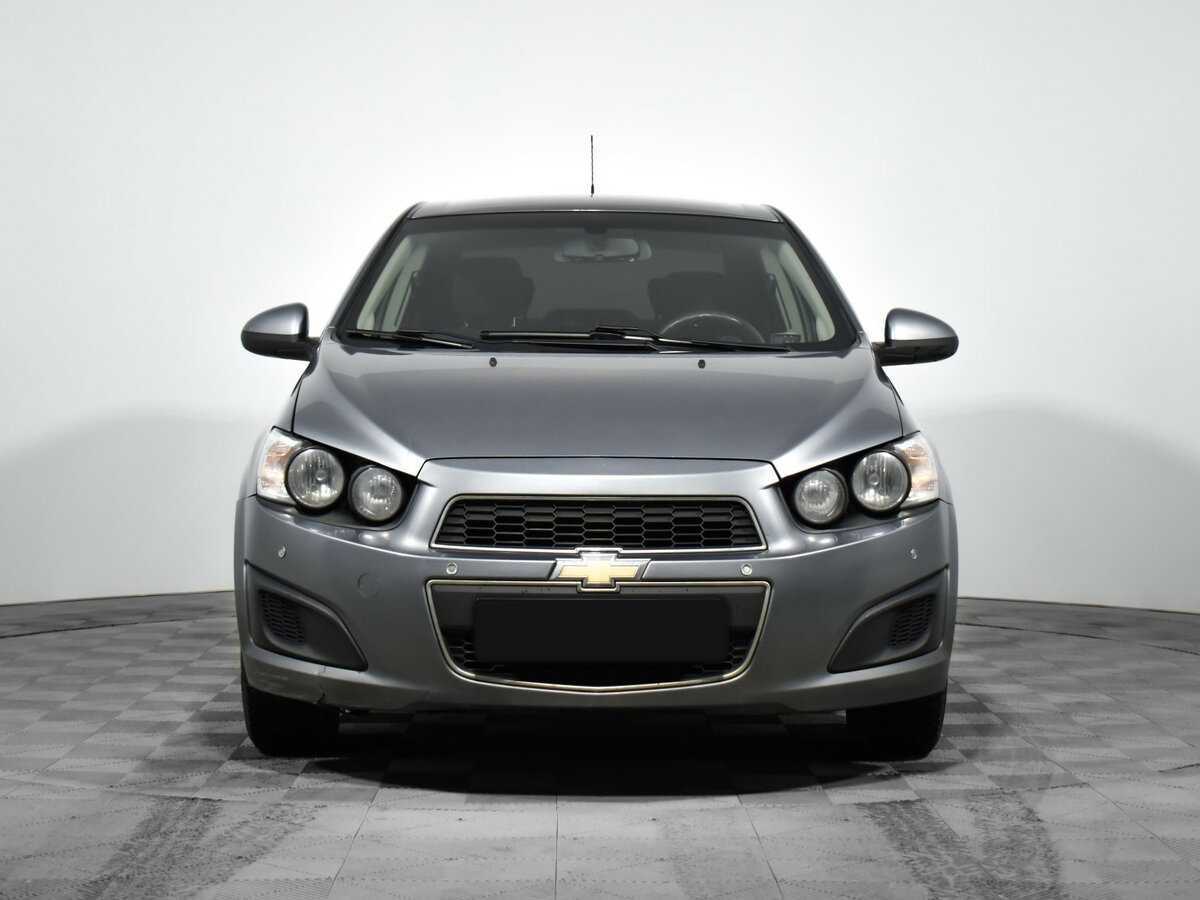 Chevrolet Aveo с пробегом — 2014 год. Фото: #1