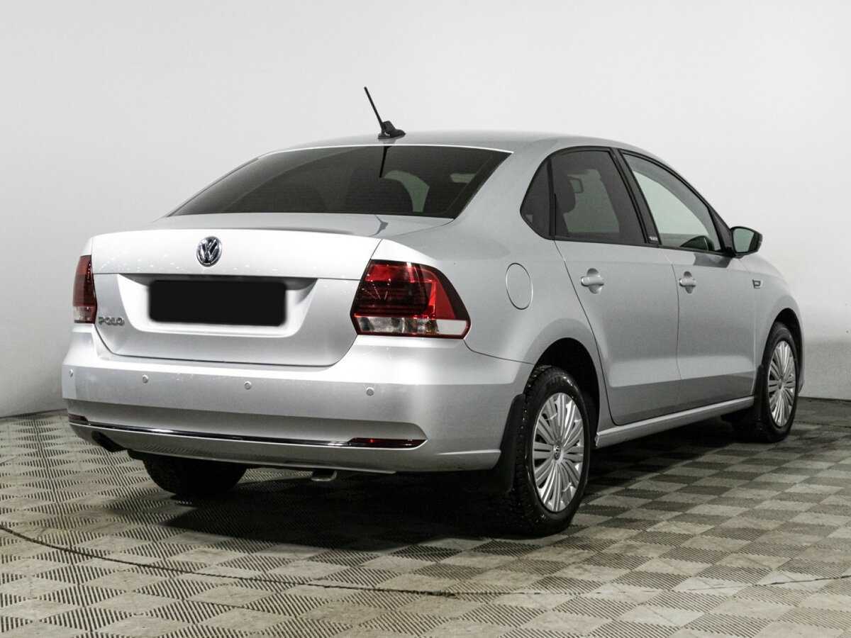 Volkswagen Polo с пробегом — 2018 год. Фото: #4