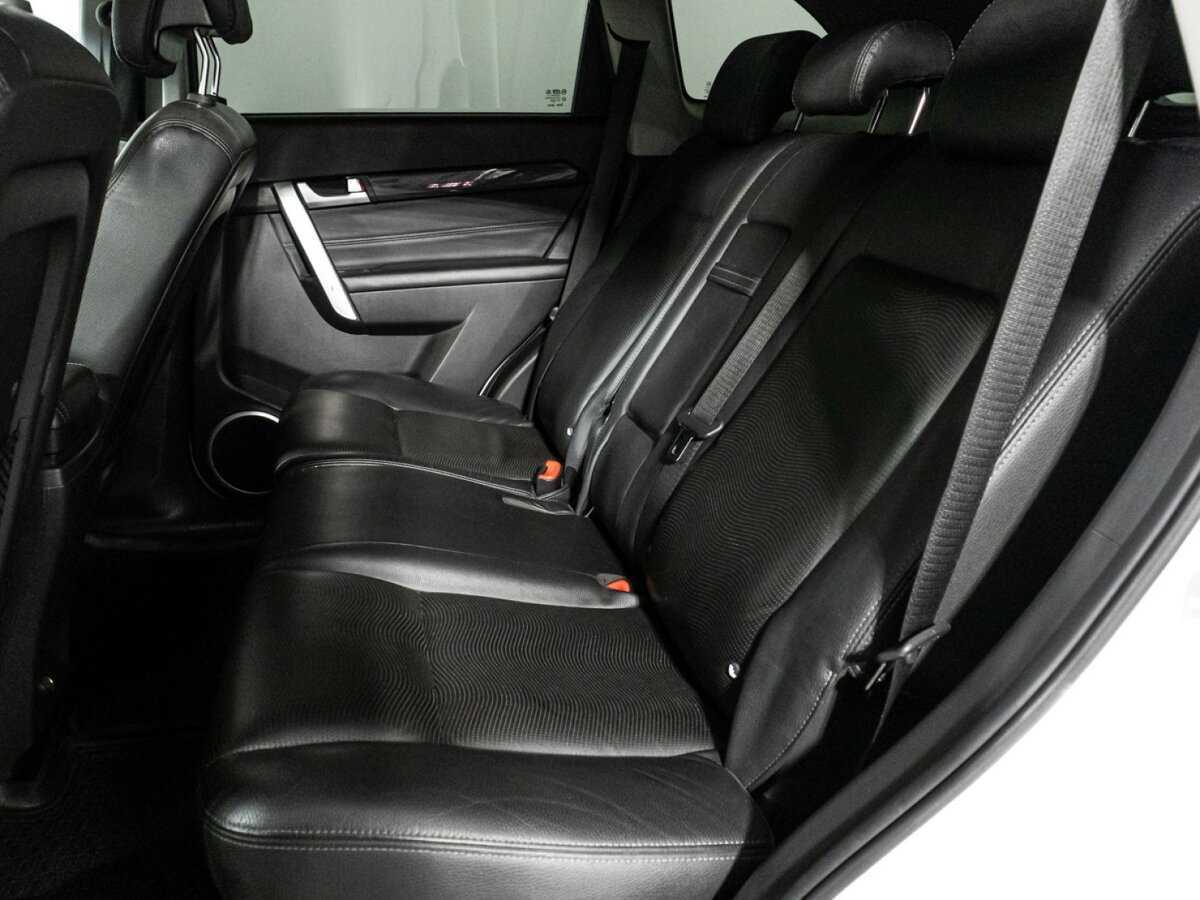 Chevrolet Captiva с пробегом — 2014 год. Фото: #8