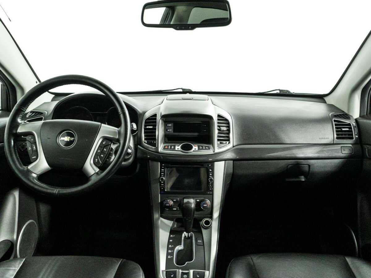 Chevrolet Captiva с пробегом — 2014 год. Фото: #11