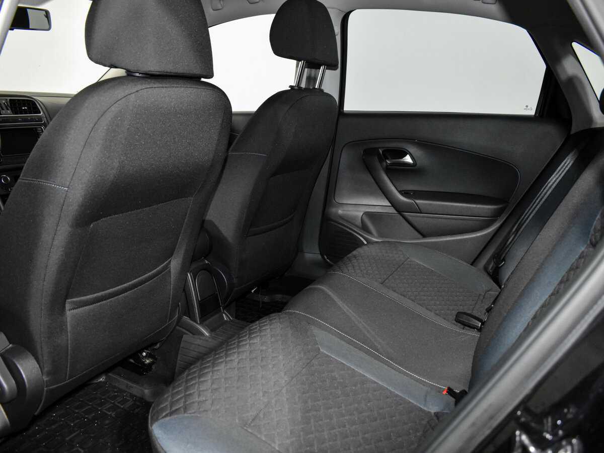 Volkswagen Polo с пробегом — 2019 год. Фото: #10