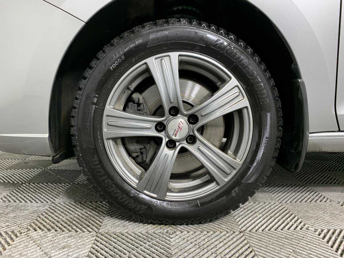 Volkswagen Polo с пробегом — 2022 год. Фото: #8