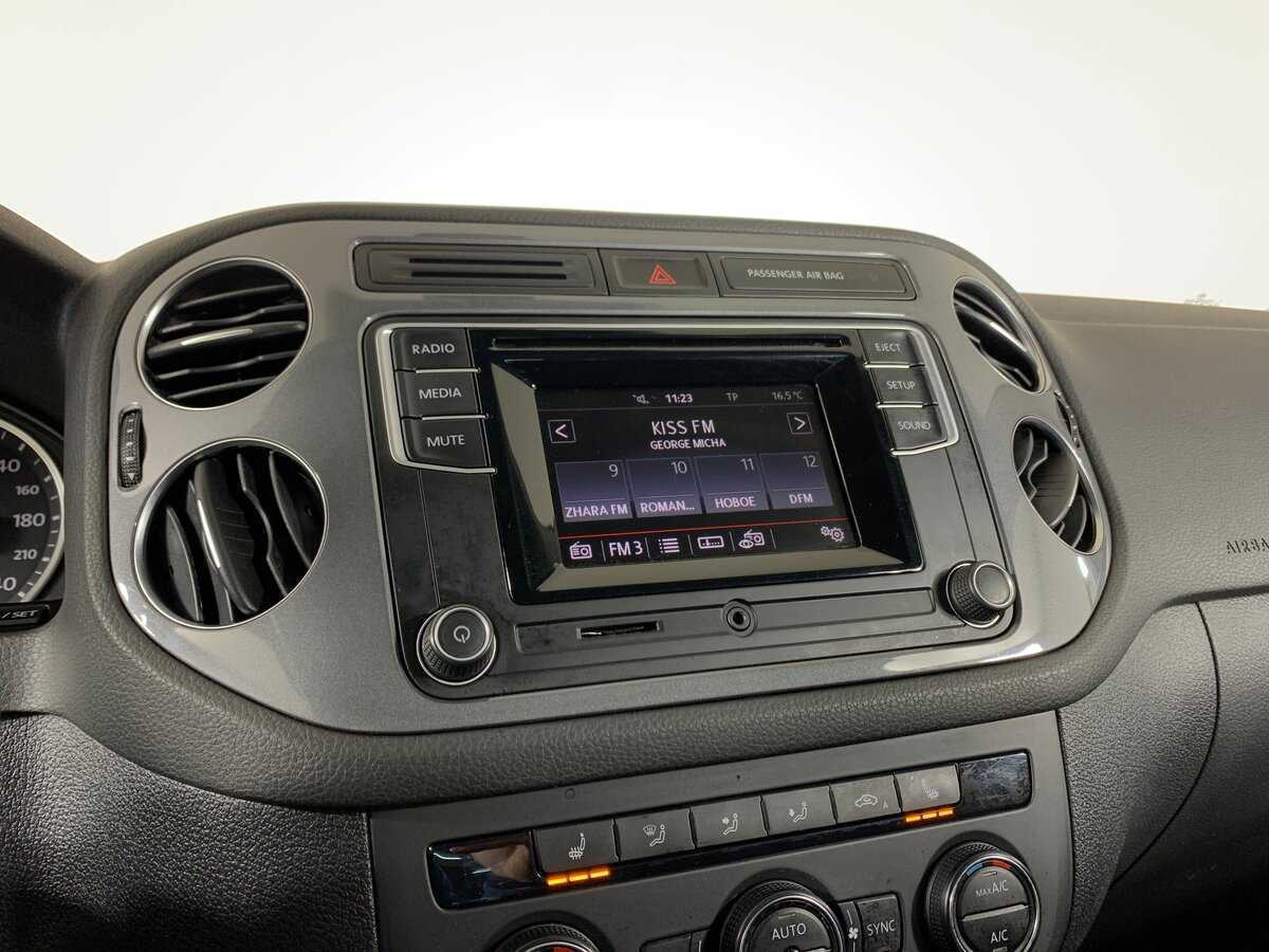 Volkswagen Tiguan с пробегом — 2015 год. Фото: #15