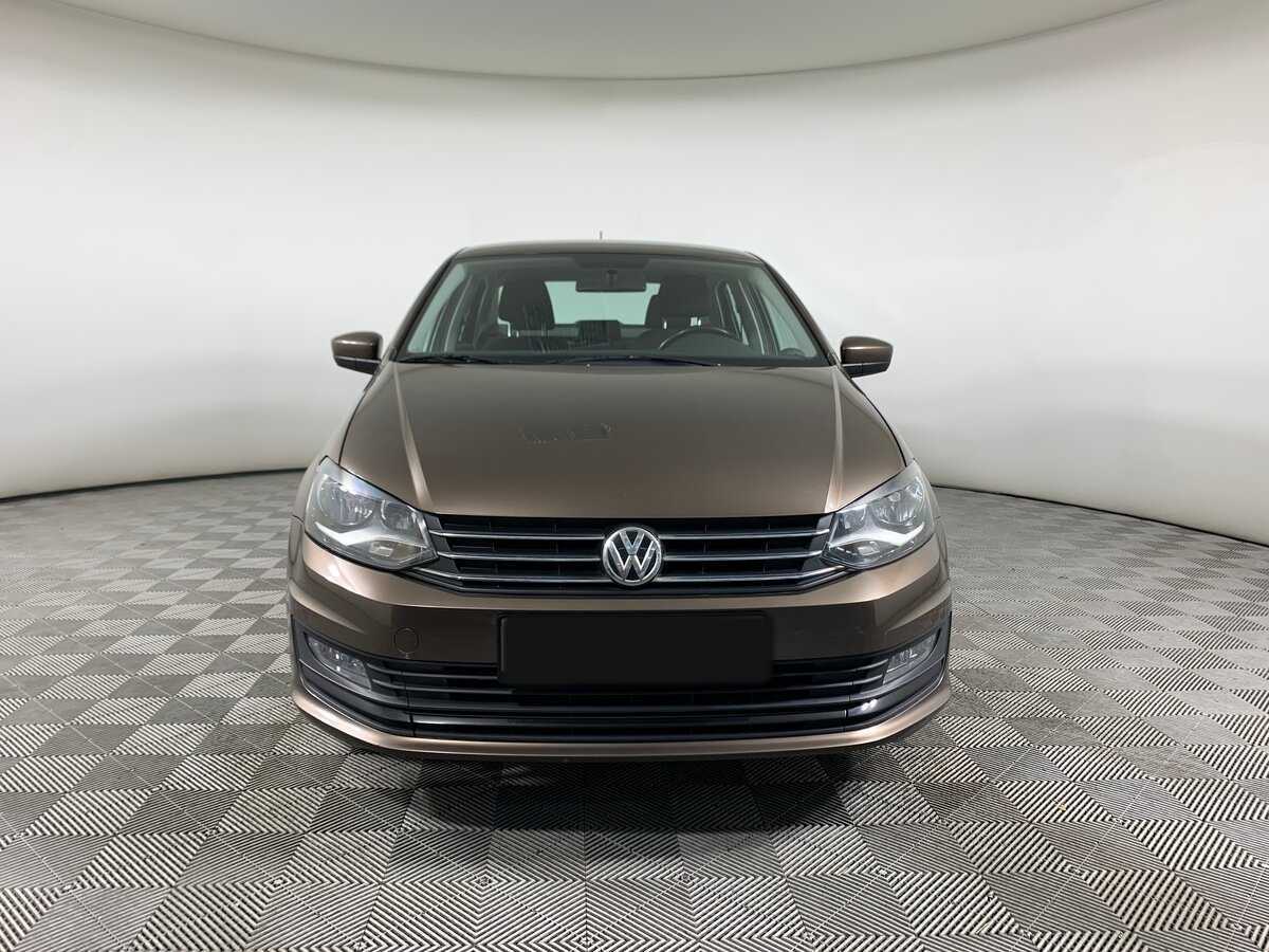 Volkswagen Polo с пробегом — 2016 год. Фото: #1