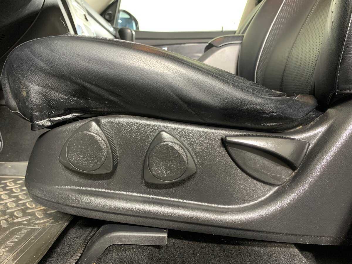 SsangYong Rexton с пробегом — 2012 год. Фото: #16