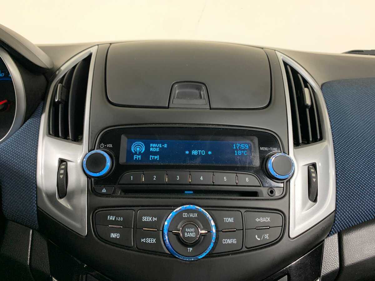 Chevrolet Cruze с пробегом — 2013 год. Фото: #14