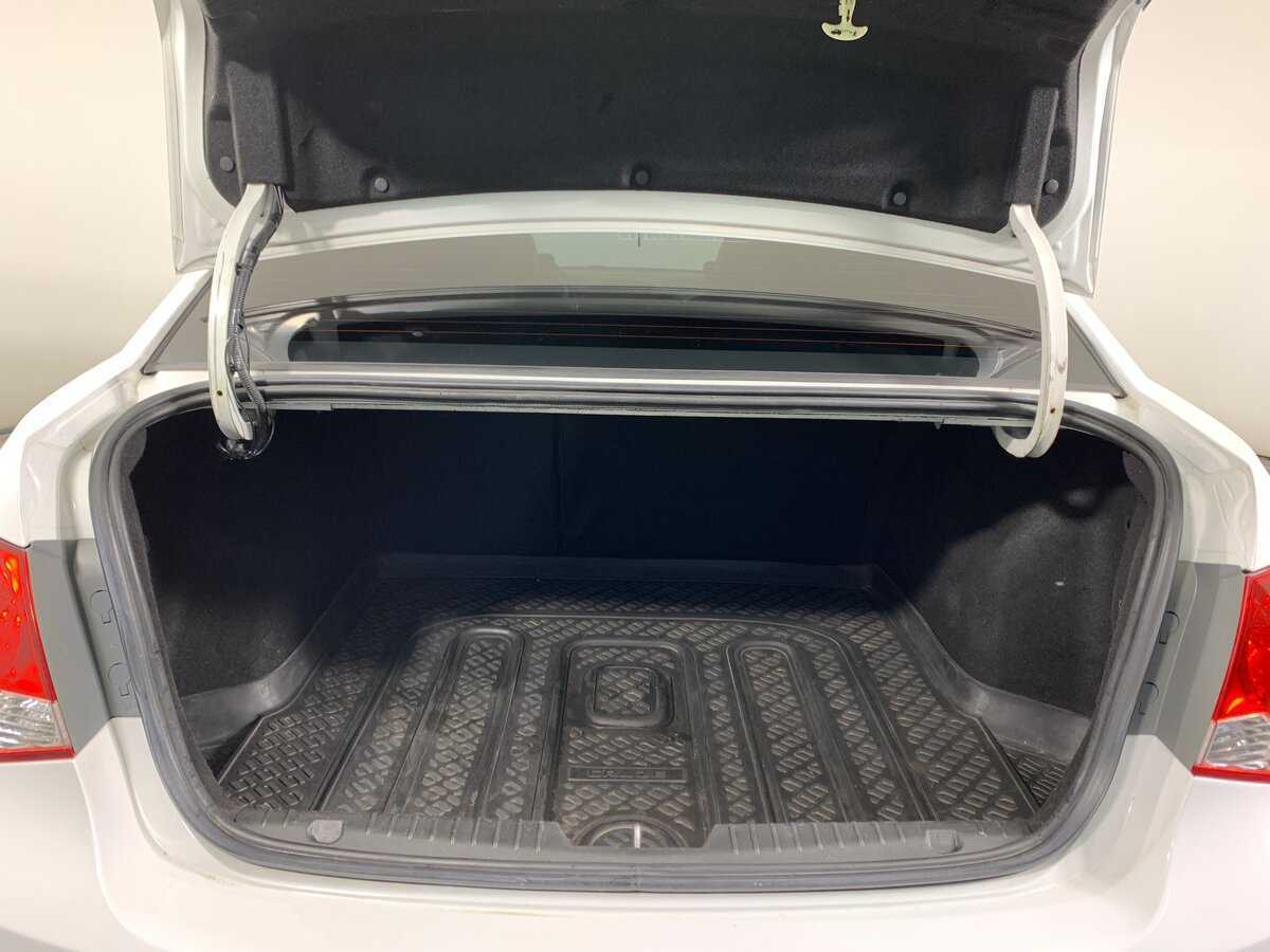 Chevrolet Cruze с пробегом — 2012 год. Фото: #19