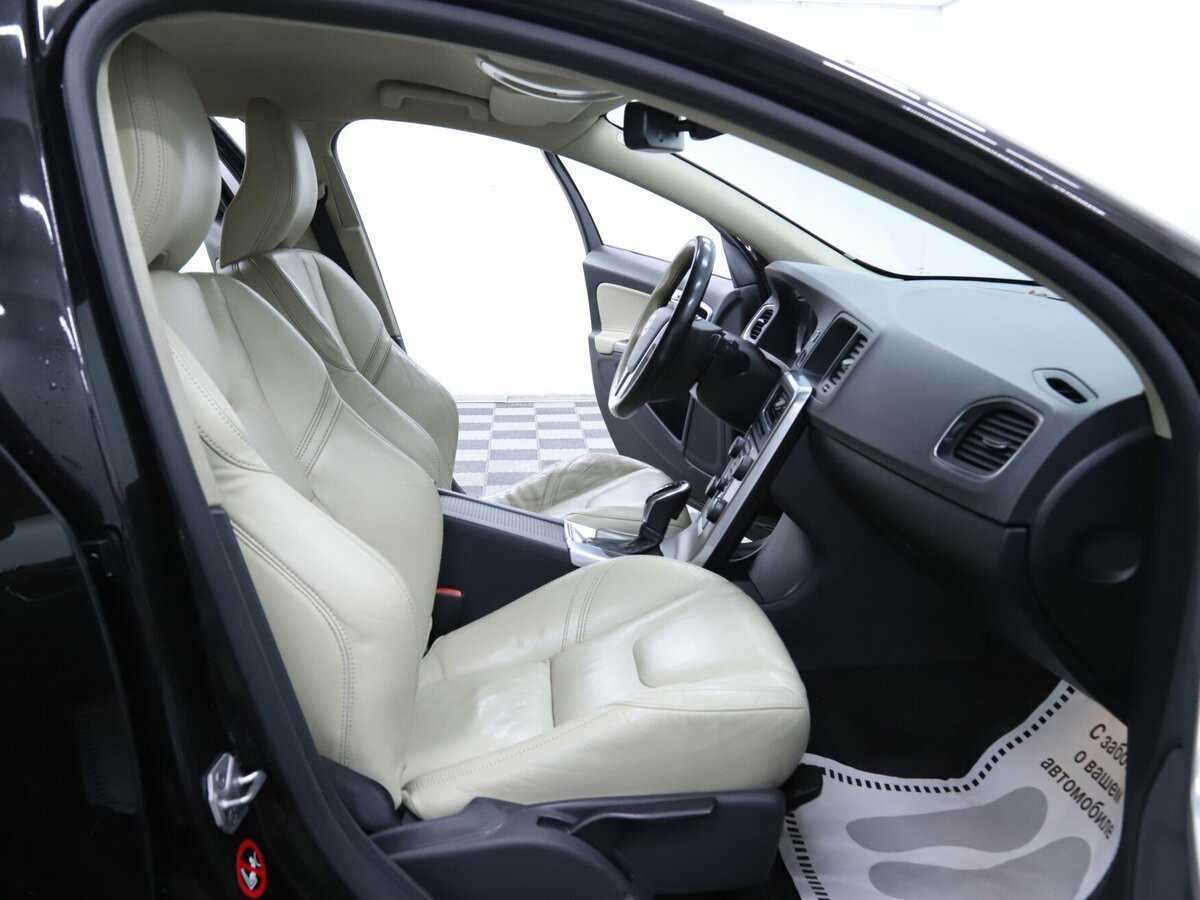 Volvo S60 с пробегом — 2014 год. Фото: #11