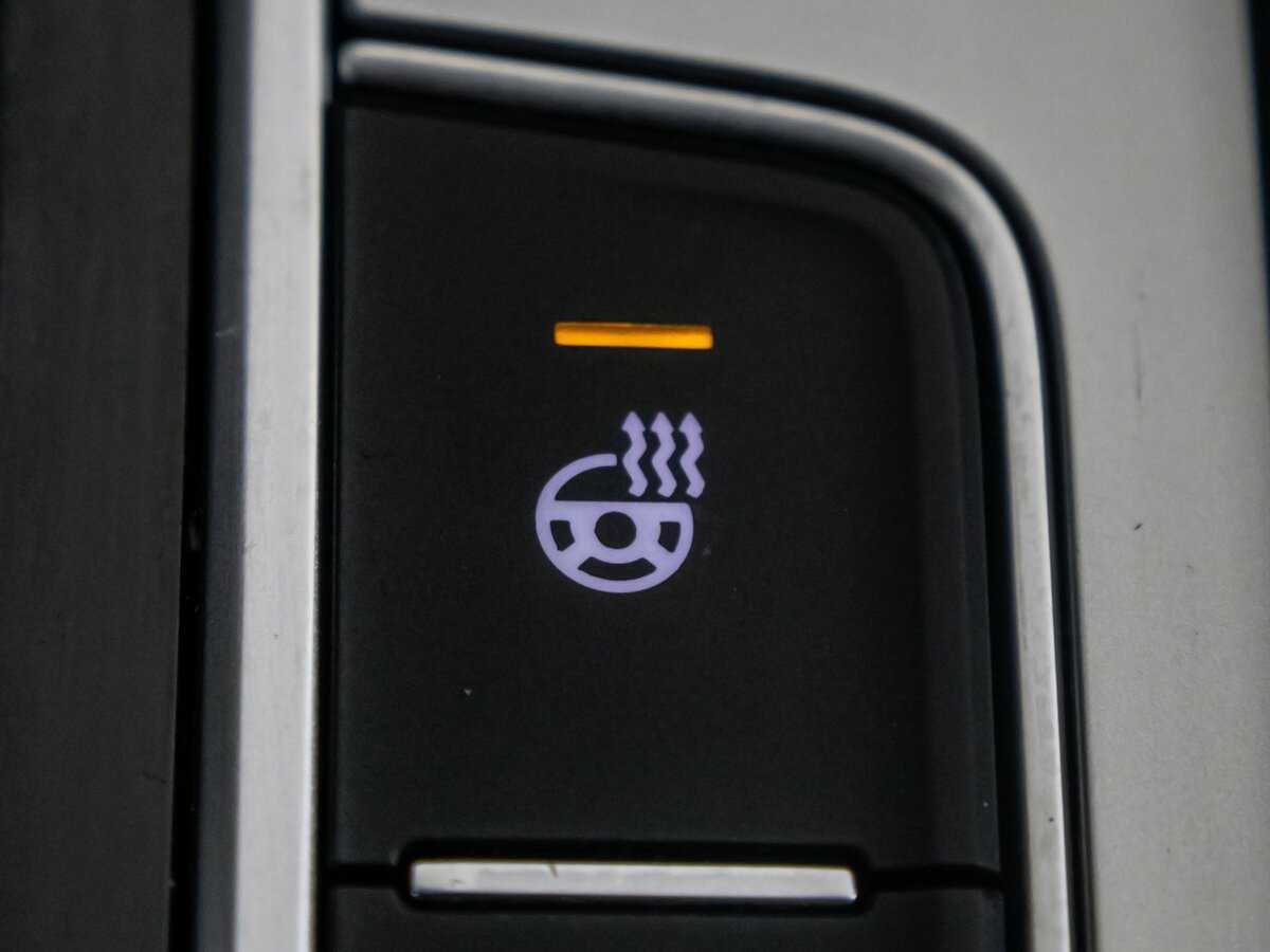 Volkswagen Passat с пробегом — 2018 год. Фото: #13