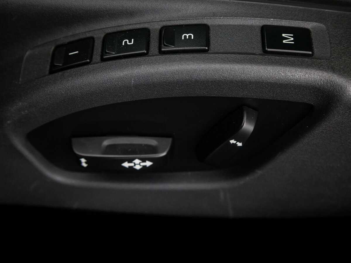 Volvo XC60 с пробегом — 2014 год. Фото: #16