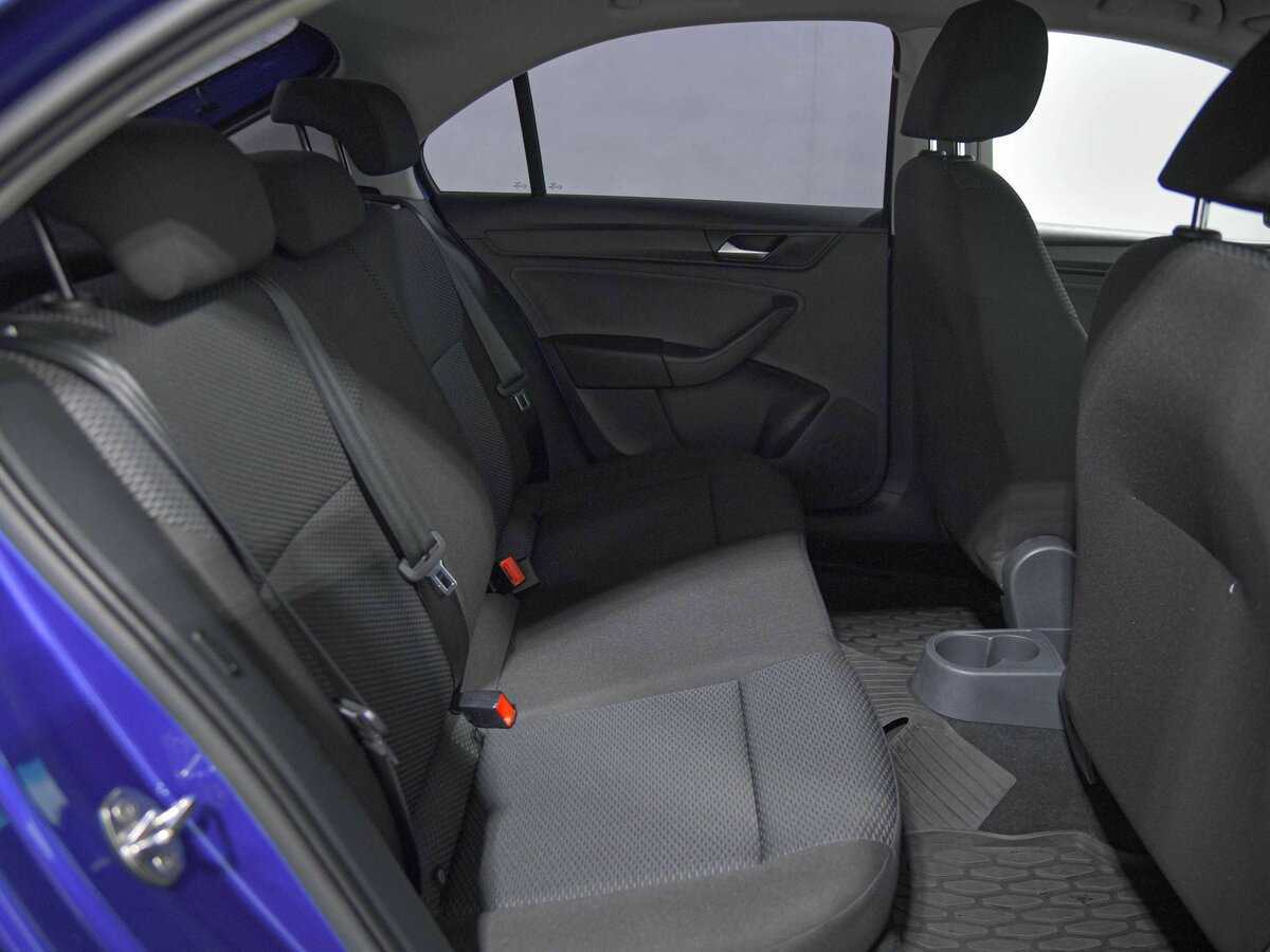 Volkswagen Polo с пробегом — 2020 год. Фото: #13