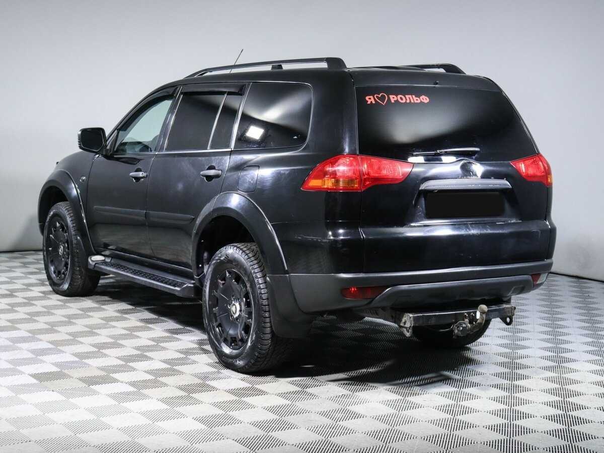 Mitsubishi Pajero Sport с пробегом — 2012 год. Фото: #5