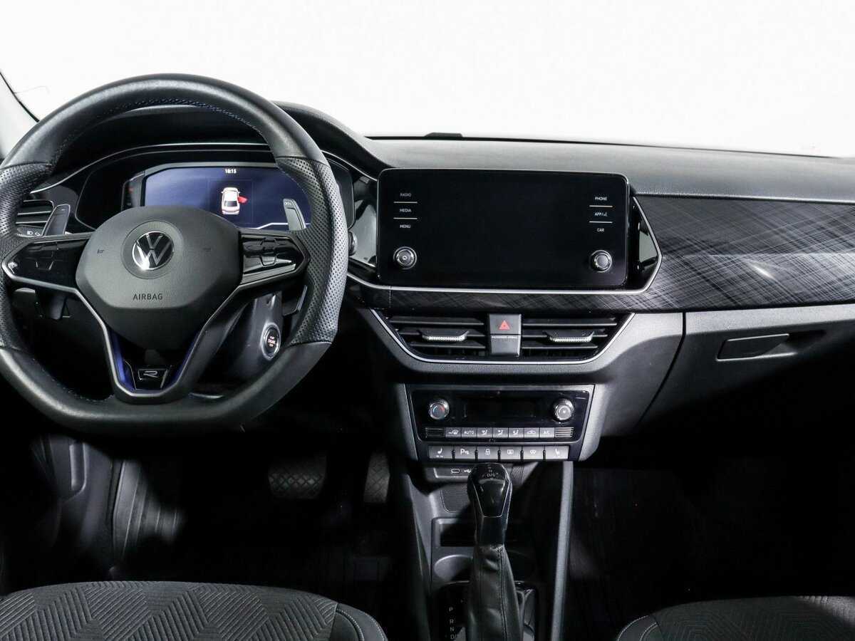 Volkswagen Polo с пробегом — 2021 год. Фото: #11