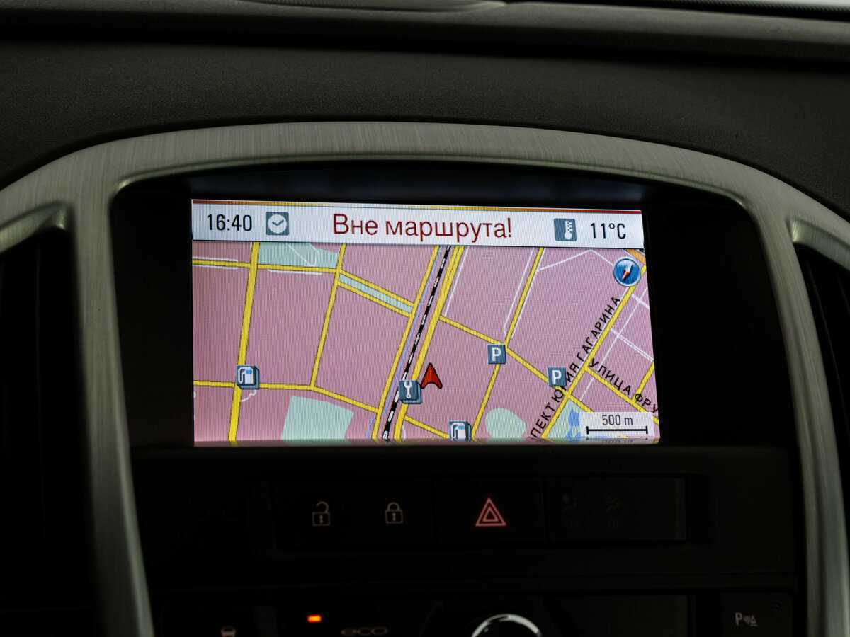 Opel Astra с пробегом — 2012 год. Фото: #15