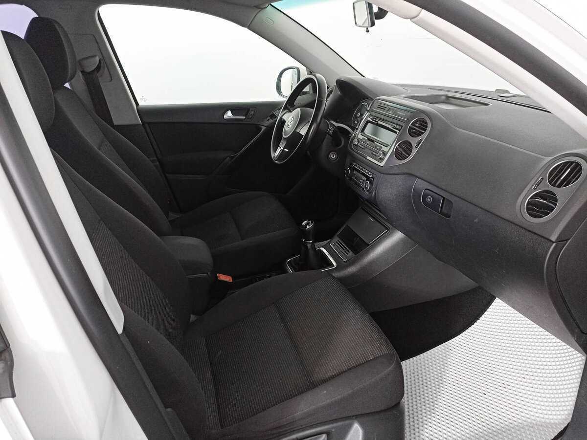 Volkswagen Tiguan с пробегом — 2013 год. Фото: #10