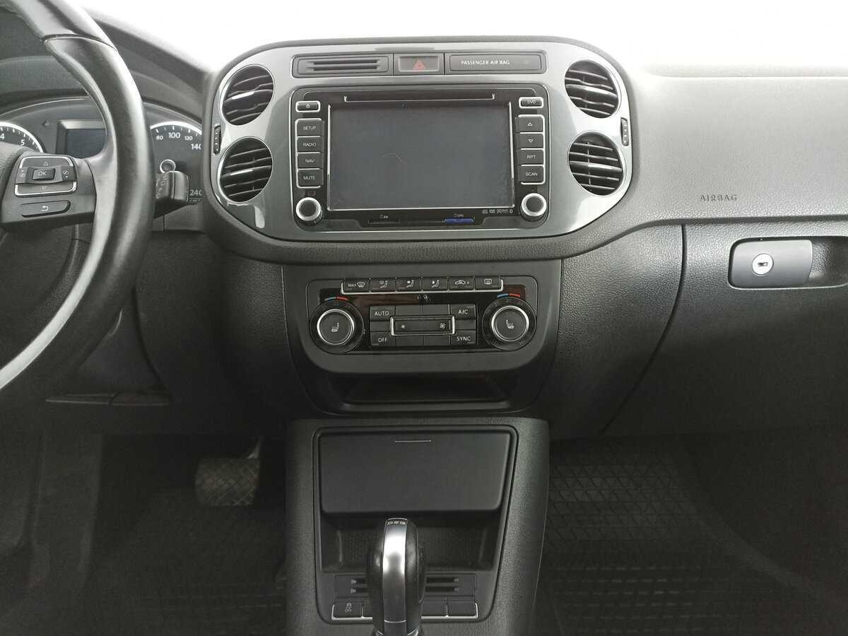 Volkswagen Tiguan с пробегом — 2014 год. Фото: #14