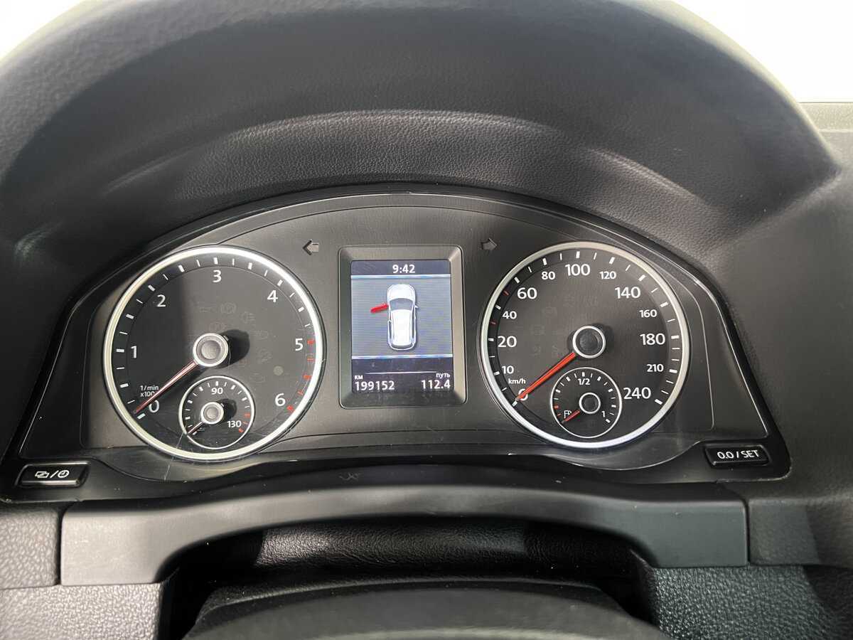 Volkswagen Tiguan с пробегом — 2013 год. Фото: #12