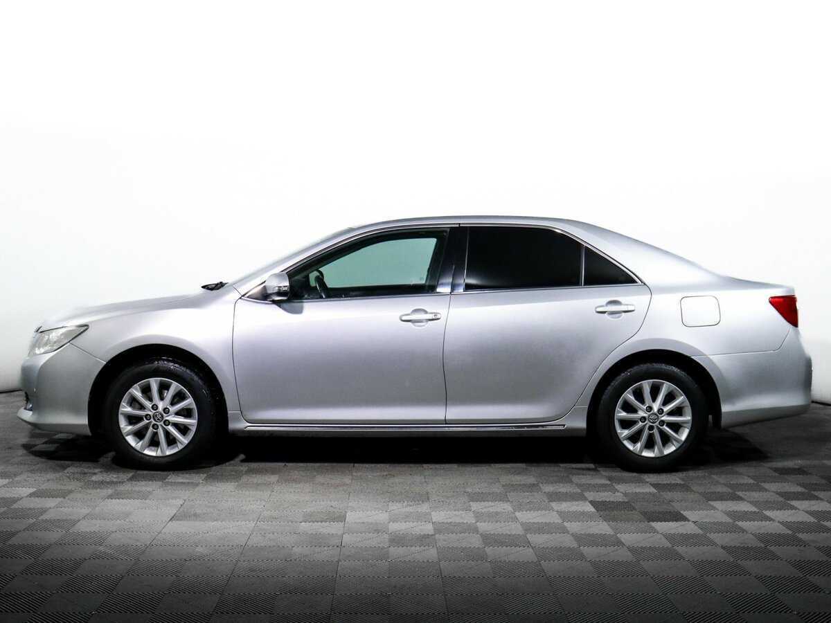 Toyota Camry с пробегом — 2013 год. Фото: #7