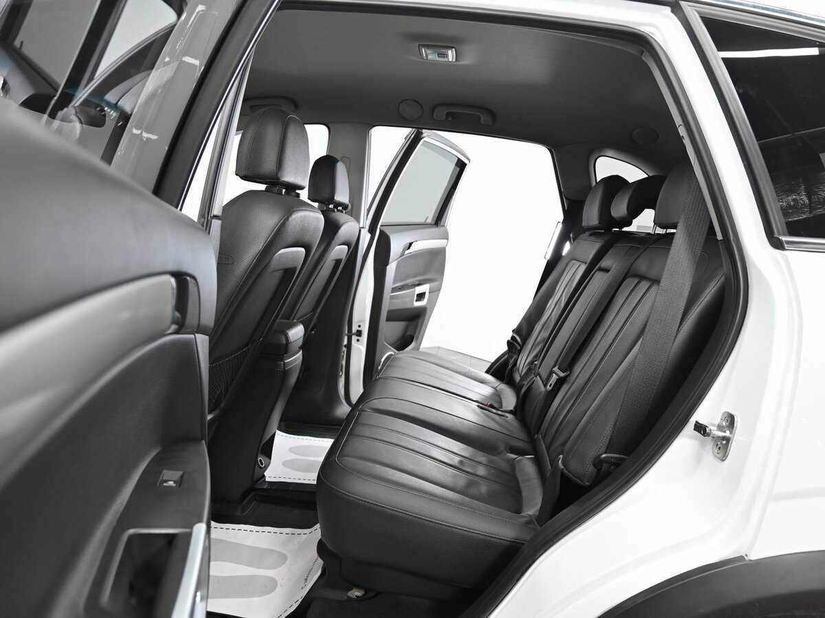 Opel Antara с пробегом — 2015 год. Фото: #14